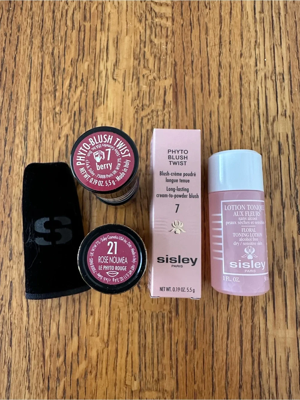 Sisley Bundle Phyto-Blush Twist Berry, Le Phyto-Rouge Lipstick Rose Noumea